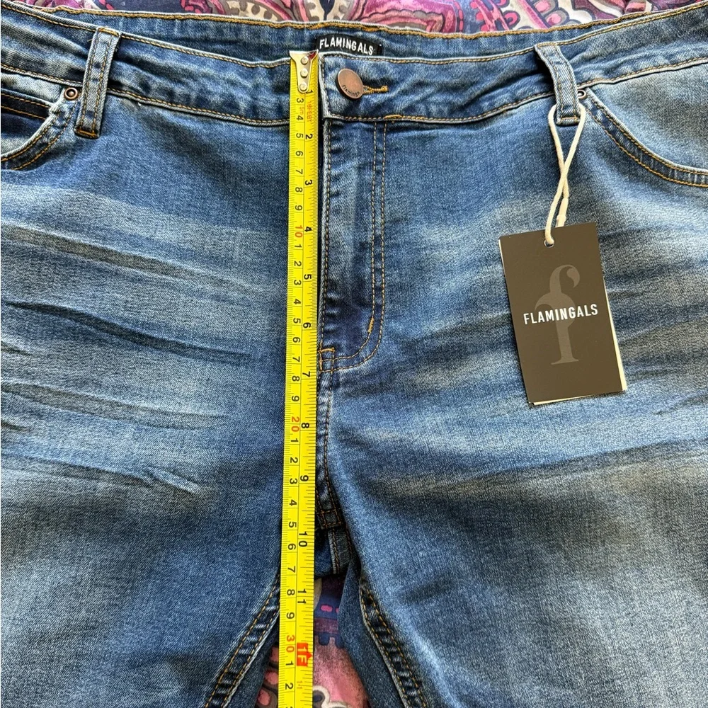 NWT Flamingals Women’s Medium Wash Bootcut Jeans Plus Size‎ 3X